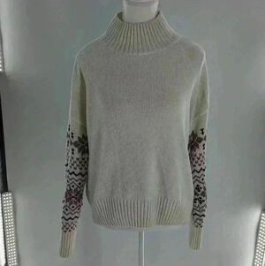 Christian Siriano Sweater New York Medium  Mock Neck Floral Knitted White